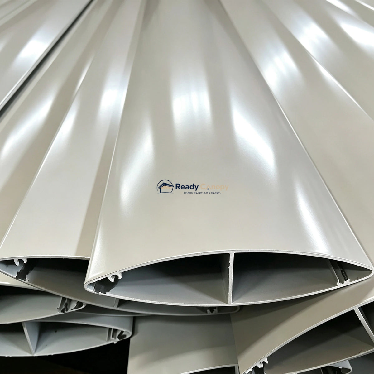 Custom Aerofoil Exterior Aluminium Louvers | Building Facades, Indoor & Outdoor Screening