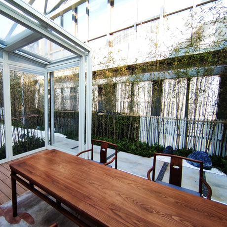 Wall-Mounted Retractable Sunroom — corner and mounting detail